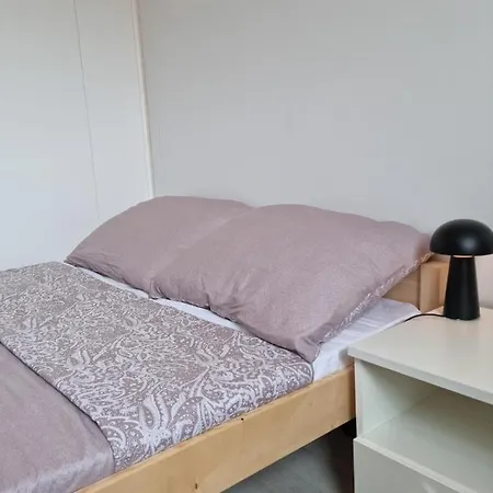 Ella Mobile Holiday home *