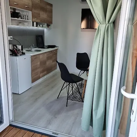 Ella Mobile Holiday home
