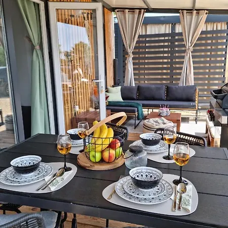 Ella Mobile Privlaka