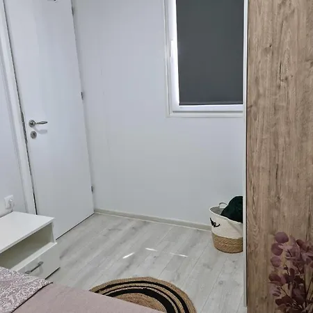 Ella Mobile Privlaka (Zadar)