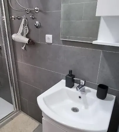 Nyaraló Ella Mobile *