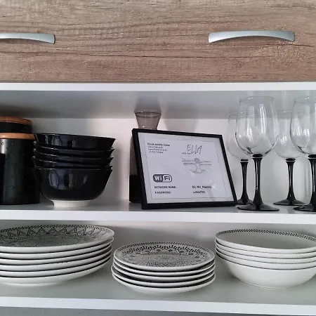 Nyaraló Ella Mobile